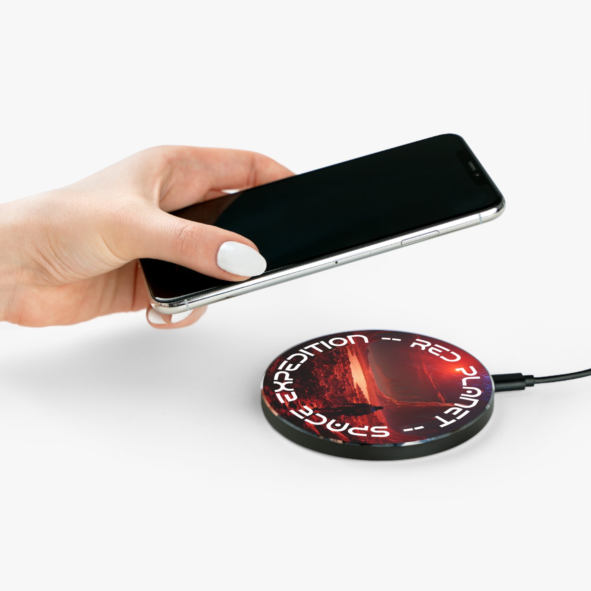 Wireless Charger - Red Horizon Mouse Wall Charger
